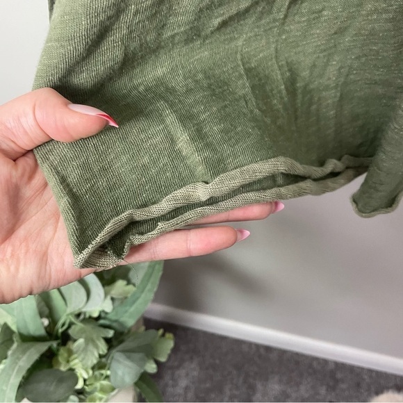 [Free People] Green Cowl Neck Raw Hem Boho Long Sleeve Top - Picture 4 of 8